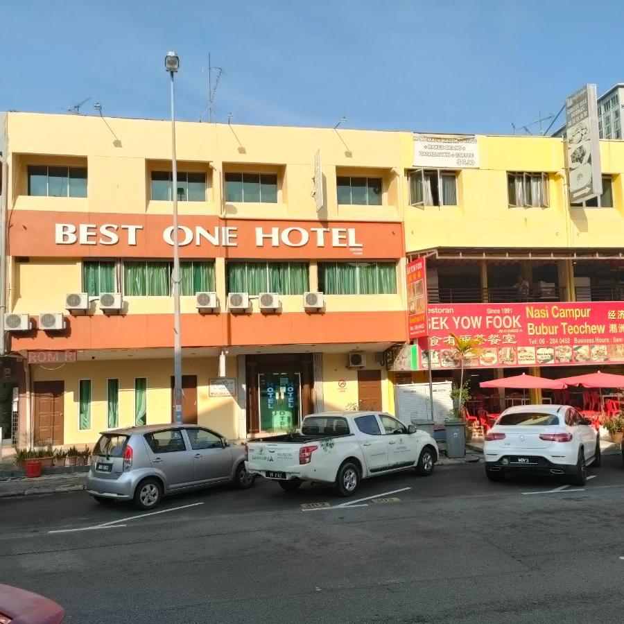 Best One Hotel Malakka Dış mekan fotoğraf